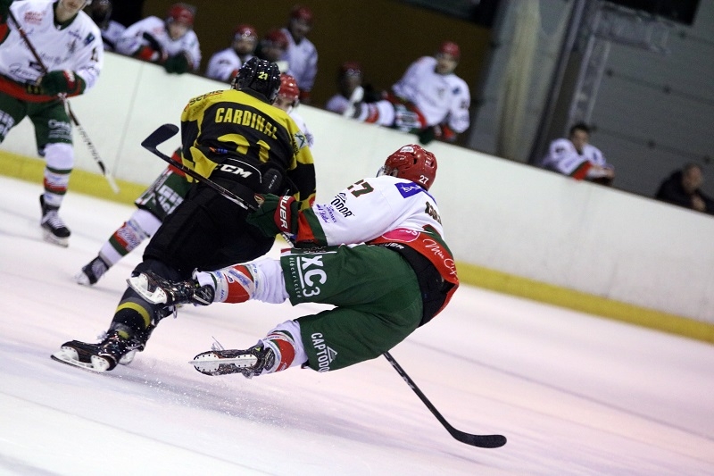 Photo hockey Division 1 - Division 1 : 8ème journée : Chambéry vs Mont-Blanc - Mont-Blanc revenu des enfers !
