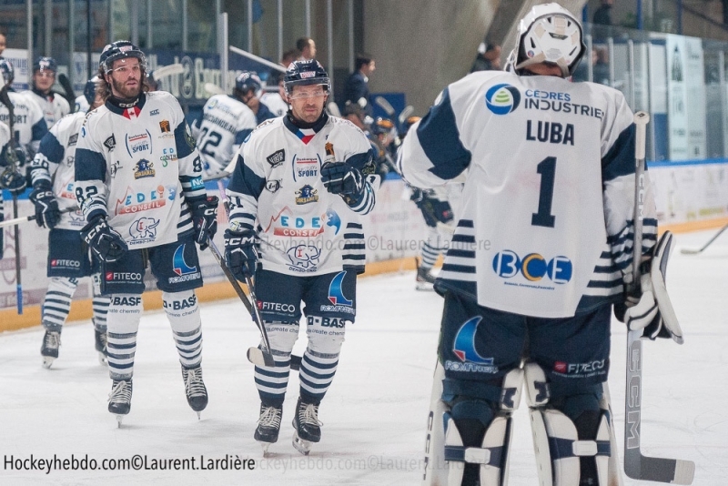 Photo hockey Division 1 - Division 1 : 8ème journée : Villard-de-Lans vs Dunkerque - Les Ours défaits à domicile