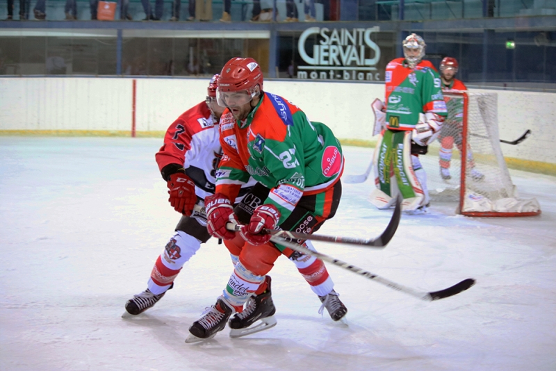 Photo hockey Division 1 - Division 1 : 9ème journée : Mont-Blanc vs Annecy - Le Chevalier refroidi