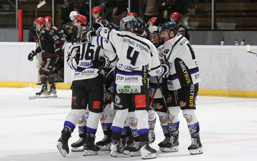 Photo hockey Division 1 - Division 1 : 9ème journée : Mont-Blanc vs Courchevel-Méribel-Pralognan - Les Bouks au bout d’un match fou !