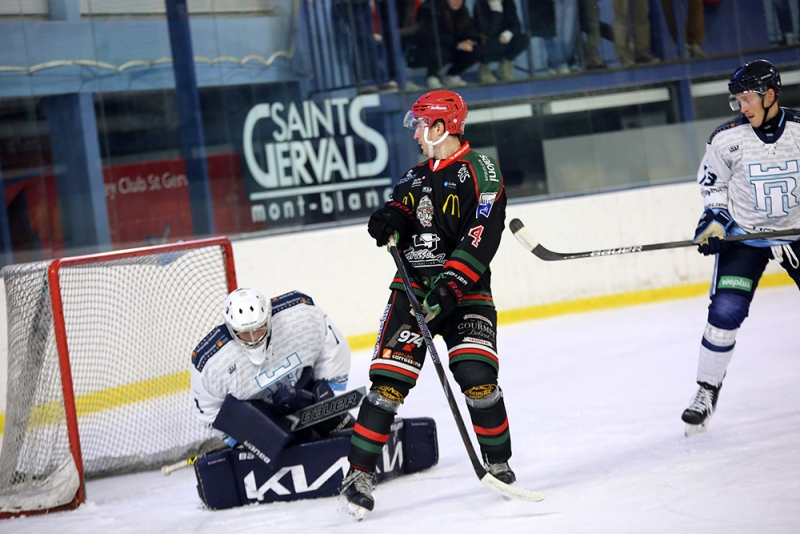 Photo hockey Division 1 - Division 1 : 9ème journée : Mont-Blanc vs Tours  - Mont-Blanc en feu face au leader !