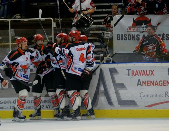 Photo hockey Division 1 - Division 1 : 9ème journée : Tours  vs Neuilly/Marne - Des retrouvailles manquées