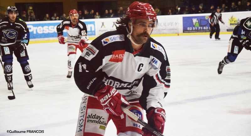 Photo hockey Division 1 - Division 1 : 9ème journée : Nantes vs Anglet - 9ème Victoire à l’arrachée pour l’Hormadi Photo hockey Division 1 - Division 1 : 9ème journée : Nantes vs Anglet - 9ème Victoire à l’arrachée pour l’Hormadi