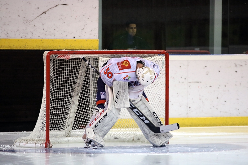Photo hockey Division 1 - Division 1 - poule de maintien 1ère journée : Mont-Blanc vs Montpellier  - Le Yéti mord la Vipère
