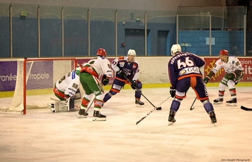 Photo hockey Division 1 - Division 1 - poule de maintien 6ème journée : Montpellier  vs Mont-Blanc - Une belle DER