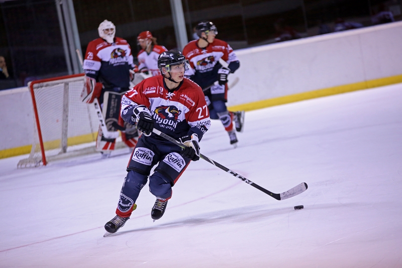 Photo hockey Division 1 - Division 1 - Préparation : Morzine surprend Mont-Blanc Photo hockey Division 1 - Division 1 - Préparation : Morzine surprend Mont-Blanc