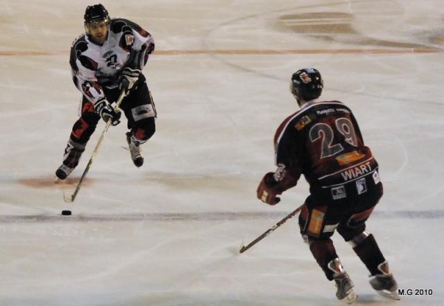 Photo hockey Division 1 - Division 1, 1/4 de finale, match aller : Bordeaux vs Mulhouse - Dos à dos