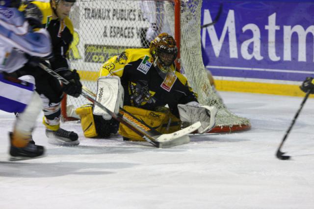 Photo hockey Division 2 - D2 : 10ème journée - A : Rouen II vs Clermont-Ferrand - Rouen II renoue avec la victoire Photo hockey Division 2 - D2 : 10ème journée - A : Rouen II vs Clermont-Ferrand - Rouen II renoue avec la victoire