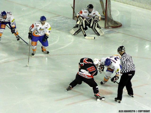 Photo hockey Division 2 - D2 : 12ème journée poule A : Courchevel-Méribel-Pralognan vs Clermont-Ferrand - Match en retard