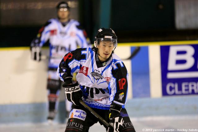 Photo hockey Division 2 - D2 : 12ème journée - B : Clermont-Ferrand vs Tours  - Clermont défait en prolongation