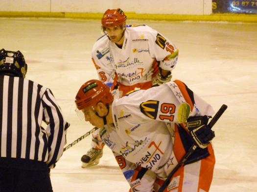 Photo hockey Division 2 - D2 : 13ème journée - A : Metz vs Amnéville - La fête des voisins 2 Photo hockey Division 2 - D2 : 13ème journée - A : Metz vs Amnéville - La fête des voisins 2