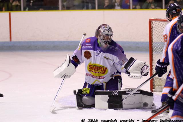 Photo hockey Division 2 - D2 : 16ème journée - A : Clermont-Ferrand vs Avignon - Dure fut la victoire