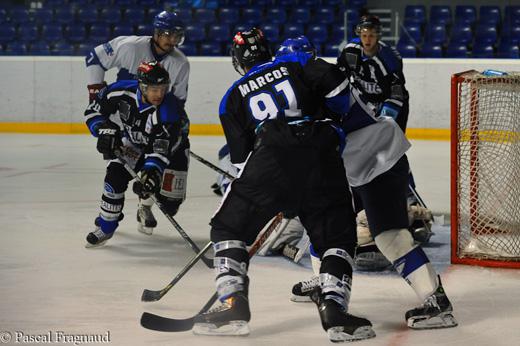 Photo hockey Division 2 - D2 : 2ème journée - B : Nantes vs Paris (FV) - Nantes s