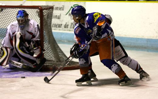 Photo hockey Division 2 - D2 : 3ème journée poule A : Clermont-Ferrand vs Courchevel-Méribel-Pralognan - Clermont doute, Val Vanoise piétine Photo hockey Division 2 - D2 : 3ème journée poule A : Clermont-Ferrand vs Courchevel-Méribel-Pralognan - Clermont doute, Val Vanoise piétine