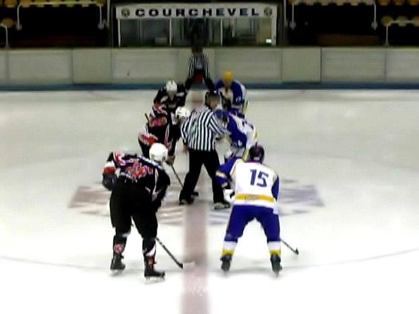 Photo hockey Division 2 - D2 : 4ème journée poule A : Courchevel-Méribel-Pralognan vs Champigny-sur-Marne - D2 : Pas de bulles pour Champigny