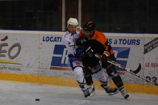 Photo hockey Division 2 - D2 : 4ème journée poule A : Tours  vs Dunkerque - Les Corsaires prennent l\