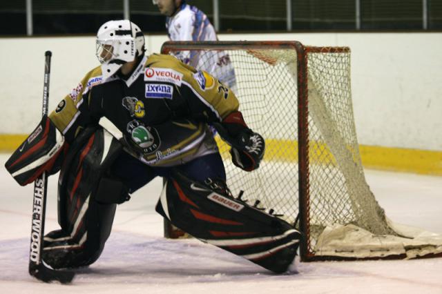 Photo hockey Division 2 - D2 : 6ème journée - A : Chambéry vs Clermont-Ferrand - Les Eléphants de Chambéry au ralenti Photo hockey Division 2 - D2 : 6ème journée - A : Chambéry vs Clermont-Ferrand - Les Eléphants de Chambéry au ralenti