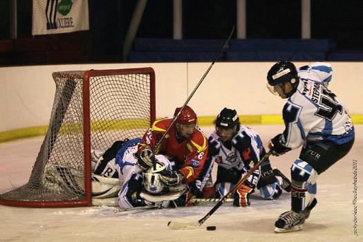 Photo hockey Division 2 - D2 : 7ème journée - B : Orléans vs Tours  - Les Renards font trembler les Remparts