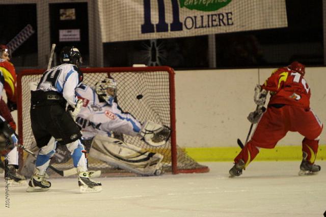 Photo hockey Division 2 - D2 : 7ème journée - B : Orléans vs Tours - Les Renards font trembler les Remparts Photo hockey Division 2 - D2 : 7ème journée - B : Orléans vs Tours - Les Renards font trembler les Remparts