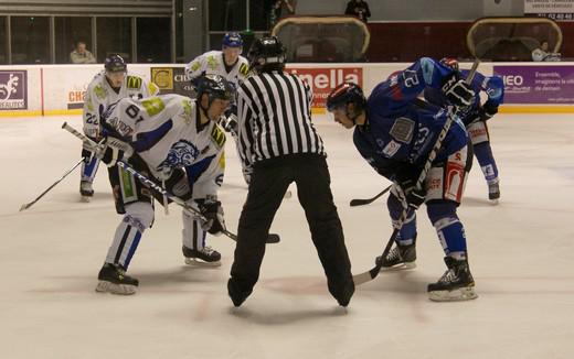 Photo hockey Division 2 - D2 : 8ème journée - B : Nantes vs Compiègne - Les Corsaires se font peur en jouant avec les Lions