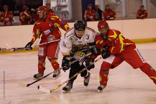 Photo hockey Division 2 - D2 : Play Down 6ème journée : Orléans vs Chambéry - Une victoire pour l Photo hockey Division 2 - D2 : Play Down 6ème journée : Orléans vs Chambéry - Une victoire pour l