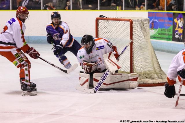 Photo hockey Division 2 - D2 : Play Off - 1/2 Finale - match 2 : Clermont-Ferrand vs Amnéville - Clermont en impose Photo hockey Division 2 - D2 : Play Off - 1/2 Finale - match 2 : Clermont-Ferrand vs Amnéville - Clermont en impose