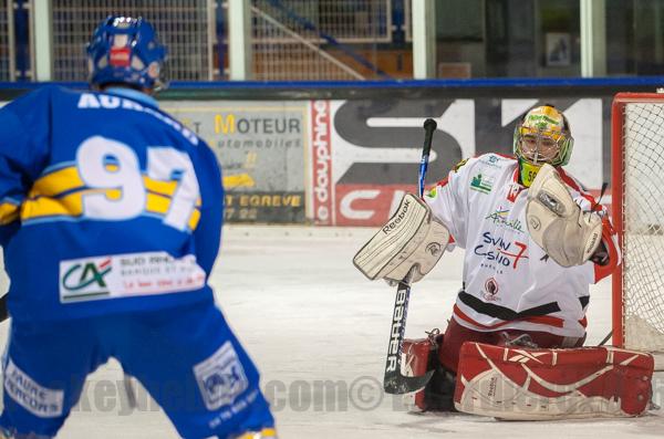 Photo hockey Division 2 - D2 : Play Off - 1/4 de finale - Retour : Villard-de-Lans vs Amnéville - D2 play off : La mauvaise blague des Ours ! Photo hockey Division 2 - D2 : Play Off - 1/4 de finale - Retour : Villard-de-Lans vs Amnéville - D2 play off : La mauvaise blague des Ours !