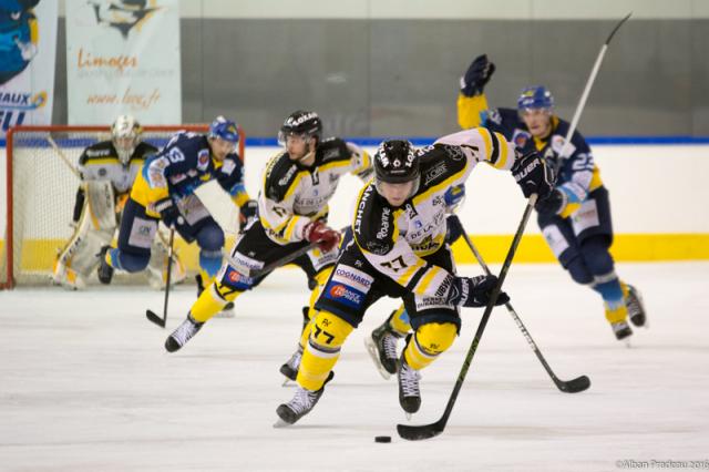 Photo hockey Division 2 - D2 : Play Off - 1/8ème de finale - Retour : Limoges vs Roanne - Limoges s