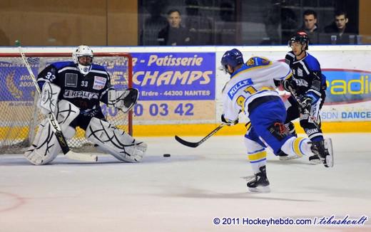 Photo hockey Division 2 - D2 : play-off, 1/8ème de finale, match retour : Nantes vs Wasquehal Lille - Les Corsaires se payent la part du lion Photo hockey Division 2 - D2 : play-off, 1/8ème de finale, match retour : Nantes vs Wasquehal Lille - Les Corsaires se payent la part du lion