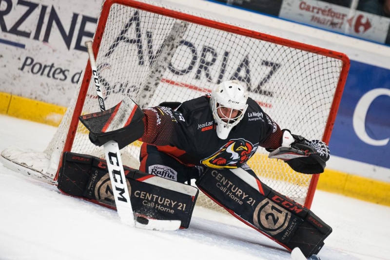 Photo hockey Division 2 - D2 : Play-off 1/4 de Finale Retour : Morzine-Avoriaz vs Roanne - D2 : Les Pingouins dans le dernier carré !