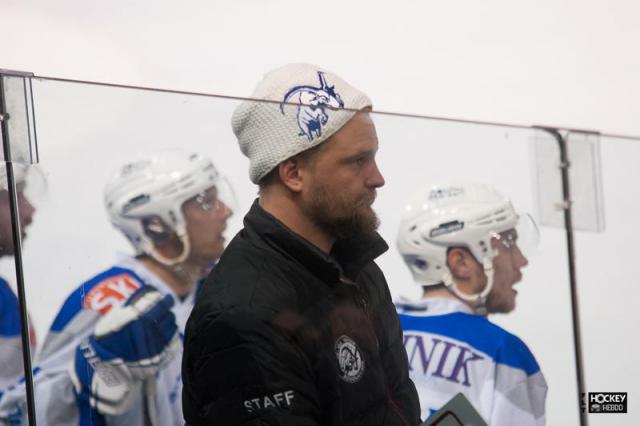 Photo hockey Division 2 - D2 : Play Offs 1/2 finale - match 1 : Tours  vs Courchevel-Méribel-Pralognan - C\