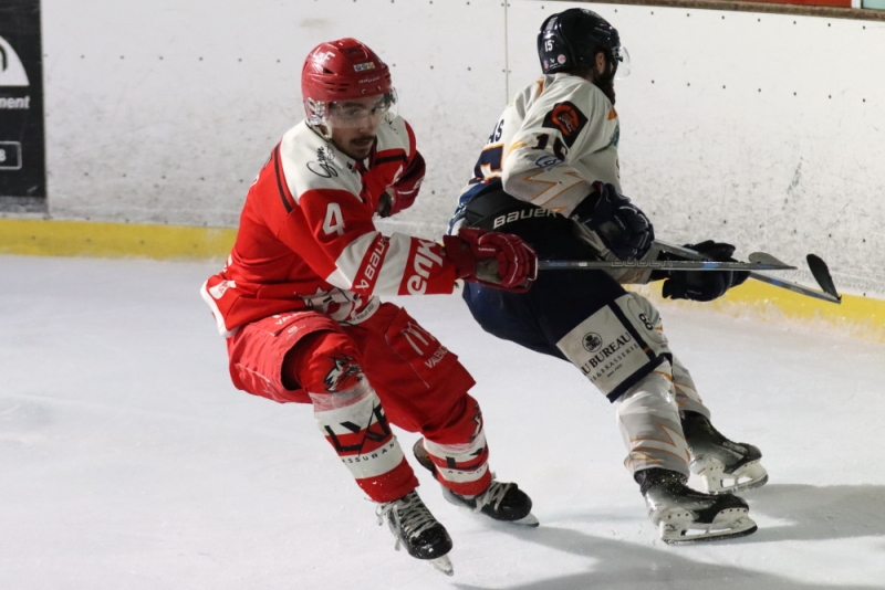 Photo hockey Division 2 - Division 2 - 1/4 de Finale - Match 2 : Valence vs Châlons-en-Champagne - Au bout du bras de fer, Valence se qualifie