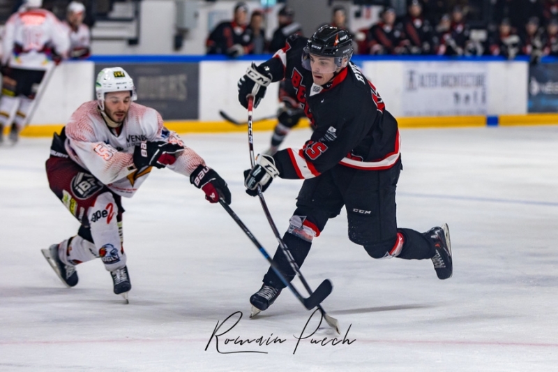 Photo hockey Division 2 - Division 2 - 1/8 de Finale - Match 1 : Toulouse-Blagnac vs La Roche-sur-Yon - La Roche s