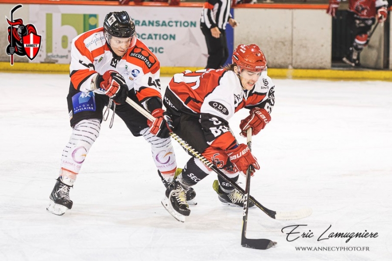 Photo hockey Division 2 - Division 2 : 10ème journée : Annecy vs Colmar - Les Titans terrassent les Chevaliers