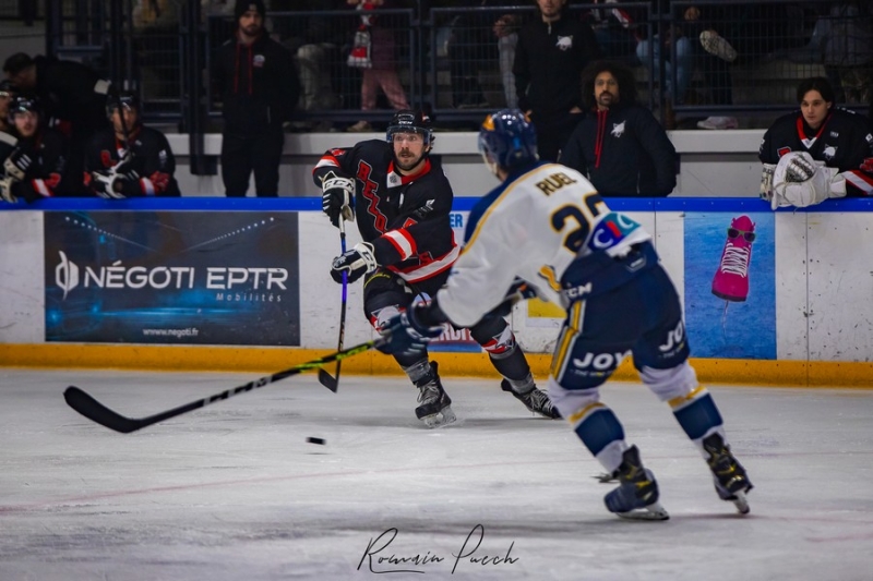 Photo hockey Division 2 - Division 2 : 10ème journée : Toulouse-Blagnac vs Villard-de-Lans - Victoire de Villard à Toulouse
