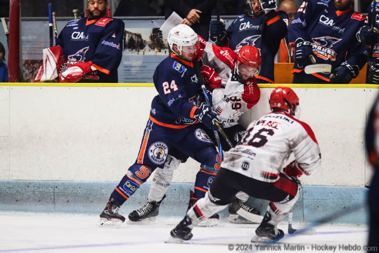 Photo hockey Division 2 - Division 2 : 11ème journée : Clermont-Ferrand vs Annecy - Clermont : Une victoire aux forceps... Photo hockey Division 2 - Division 2 : 11ème journée : Clermont-Ferrand vs Annecy - Clermont : Une victoire aux forceps...