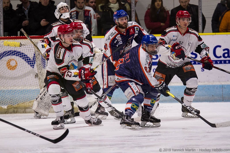 Photo hockey Division 2 - Division 2 : 11ème journée : Clermont-Ferrand vs Vaujany - Clermont retrouve sa place de leader Photo hockey Division 2 - Division 2 : 11ème journée : Clermont-Ferrand vs Vaujany - Clermont retrouve sa place de leader