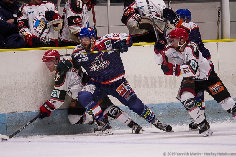 Photo hockey Division 2 - Division 2 : 11ème journée : Clermont-Ferrand vs Vaujany - Clermont retrouve sa place de leader Photo hockey Division 2 - Division 2 : 11ème journée : Clermont-Ferrand vs Vaujany - Clermont retrouve sa place de leader