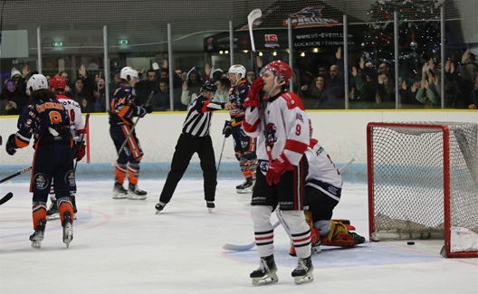 Photo hockey Division 2 - Division 2 : 12ème journée : Clermont-Ferrand vs Annecy - Une victoire comme cadeau de Noël pour Clermont