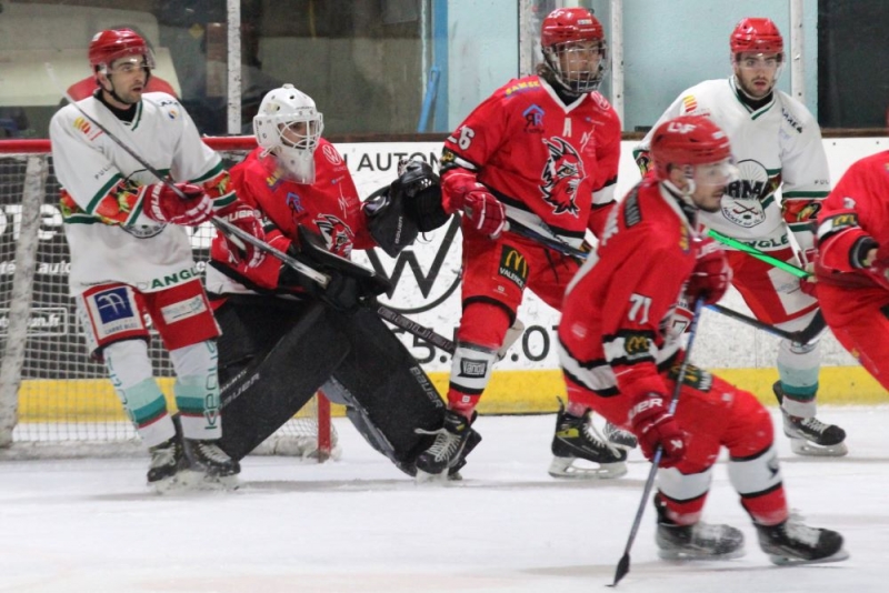 Photo hockey Division 2 - Division 2 : 14ème journée : Valence vs Anglet II - Valence s’est fait peur pour rien