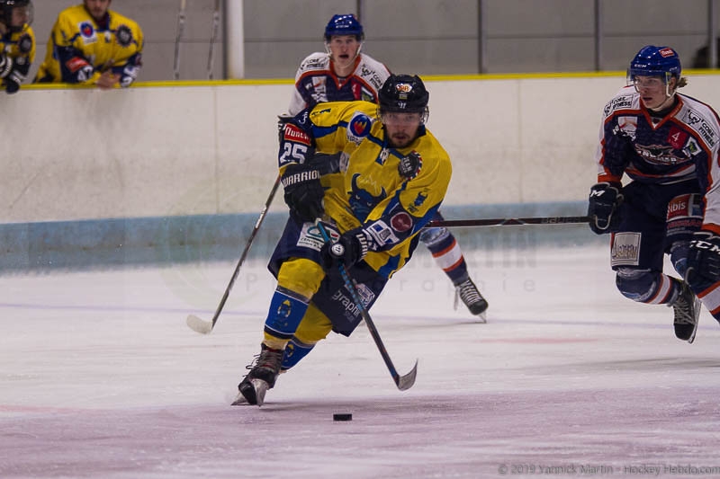 Photo hockey Division 2 - Division 2 : 16ème journée : Clermont-Ferrand vs Limoges - Victoire sans appel de Clermont Photo hockey Division 2 - Division 2 : 16ème journée : Clermont-Ferrand vs Limoges - Victoire sans appel de Clermont