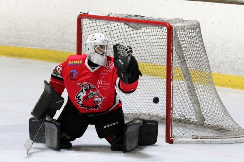 Photo hockey Division 2 - Division 2 : 16ème journée : Valence vs Roanne - Victoire des Lynx facile et sans suspense Photo hockey Division 2 - Division 2 : 16ème journée : Valence vs Roanne - Victoire des Lynx facile et sans suspense