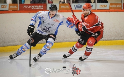 Photo hockey Division 2 - Division 2 : 17ème journée : Annecy vs Courchevel-Méribel-Pralognan - Un derby à la hauteur Photo hockey Division 2 - Division 2 : 17ème journée : Annecy vs Courchevel-Méribel-Pralognan - Un derby à la hauteur