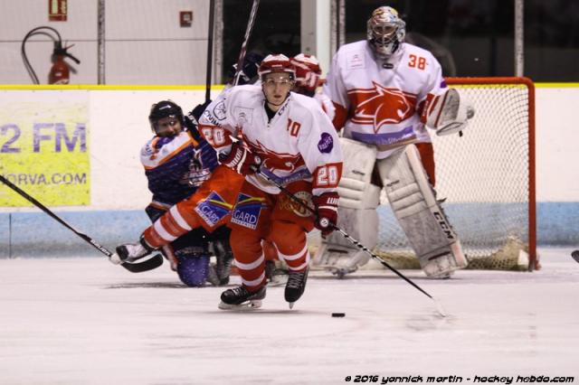 Photo hockey Division 2 - Division 2 : 17ème journée - B : Clermont-Ferrand vs Valence - Clermont assure sa place de leader Photo hockey Division 2 - Division 2 : 17ème journée - B : Clermont-Ferrand vs Valence - Clermont assure sa place de leader