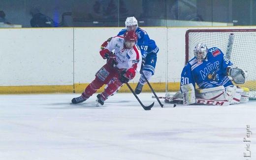 Photo hockey Division 2 - Division 2 : 18ème journée - A : Marseille vs Amnéville - Les Galaxians dominent les Spartiates