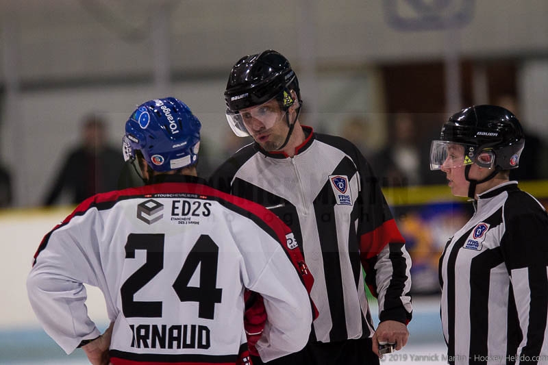 Photo hockey Division 2 - Division 2 : 18ème journée : Clermont-Ferrand vs Annecy - Clermont conserve sa place de leader Photo hockey Division 2 - Division 2 : 18ème journée : Clermont-Ferrand vs Annecy - Clermont conserve sa place de leader