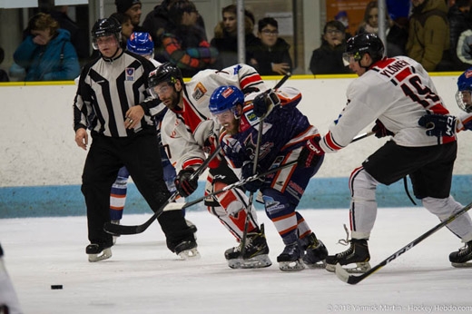 Photo hockey Division 2 - Division 2 : 18ème journée : Clermont-Ferrand vs Toulouse-Blagnac - Clermont gagne son duel pour la 4ème place Photo hockey Division 2 - Division 2 : 18ème journée : Clermont-Ferrand vs Toulouse-Blagnac - Clermont gagne son duel pour la 4ème place