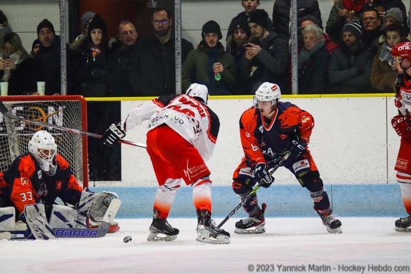 Photo hockey Division 2 - Division 2 : 18ème journée : Clermont-Ferrand vs Valence - Clermont défait aux tirs au but Photo hockey Division 2 - Division 2 : 18ème journée : Clermont-Ferrand vs Valence - Clermont défait aux tirs au but