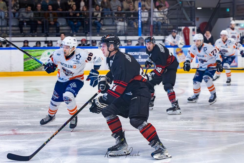 Photo hockey Division 2 - Division 2 : 18ème journée : Toulouse-Blagnac vs Montpellier  - Montpellier reprend le leade !