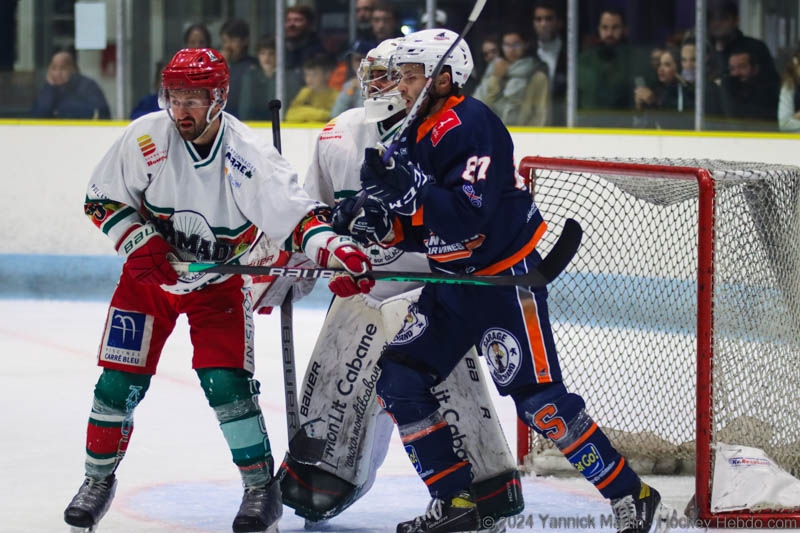 Photo hockey Division 2 - Division 2 : 1ère journée : Clermont-Ferrand vs Anglet II - Clermont : Belle entrée en matière !!! Photo hockey Division 2 - Division 2 : 1ère journée : Clermont-Ferrand vs Anglet II - Clermont : Belle entrée en matière !!!
